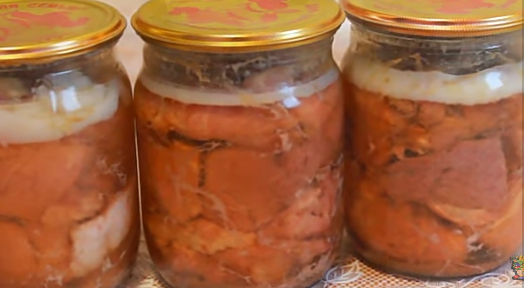 мясо, тушонка